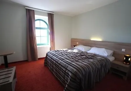 Vinohrad Hotel